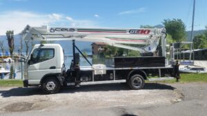 DT40 1 - Piattaforme aeree per potatura
