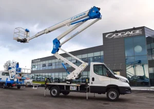camion con cestello 24D SPEED.jpg - Piattaforme aeree per potatura