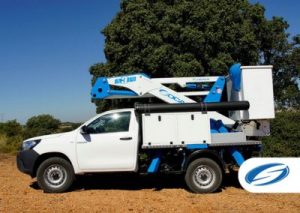 socage pickup 16a - Piattaforme aeree per potatura
